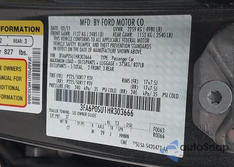 2017 Ford Fusion Energi Titanium z USA, uszkodzony, nr VIN 3FA6P0SU1HR303666